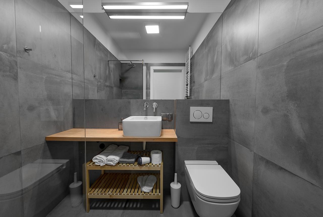 Apartamenty Benthos Towarowa Poznan Bagian luar foto