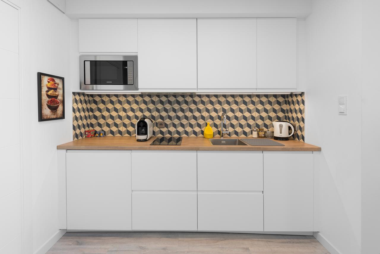 Apartamenty Benthos Towarowa Poznan Bagian luar foto